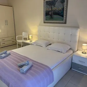 Apartment Marinela, Tirana